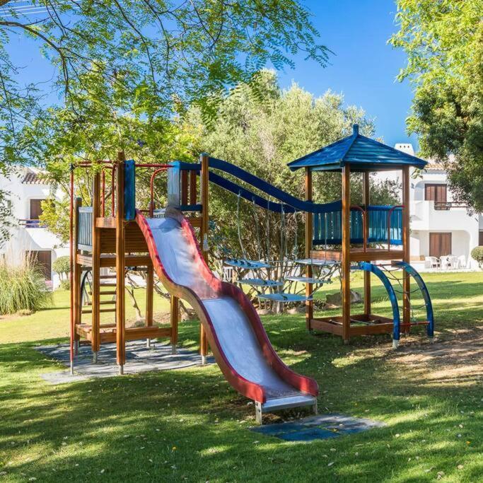 Hébergement de vacances Excellent 1 Bedroom - Em Clube Garden Village Albufeira